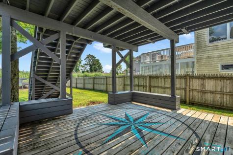 9 Phillip Street East Haven CT 06512