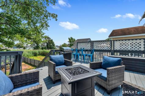 9 Phillip Street East Haven CT 06512