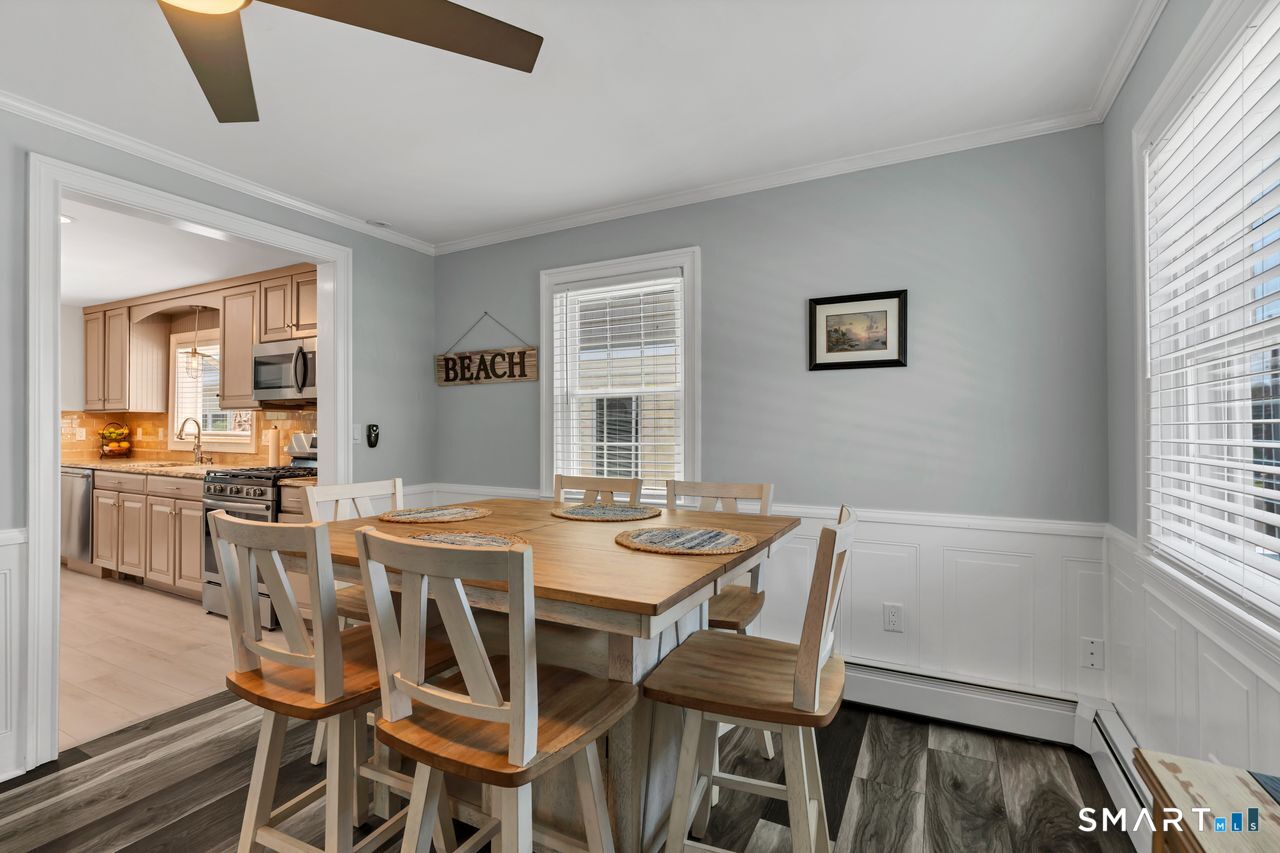 9 Phillip Street East Haven CT 06512