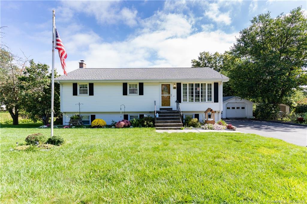 16 Smith Street Bristol CT 06010