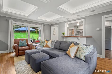 83 Lamplighter Lane Fairfield CT 06825