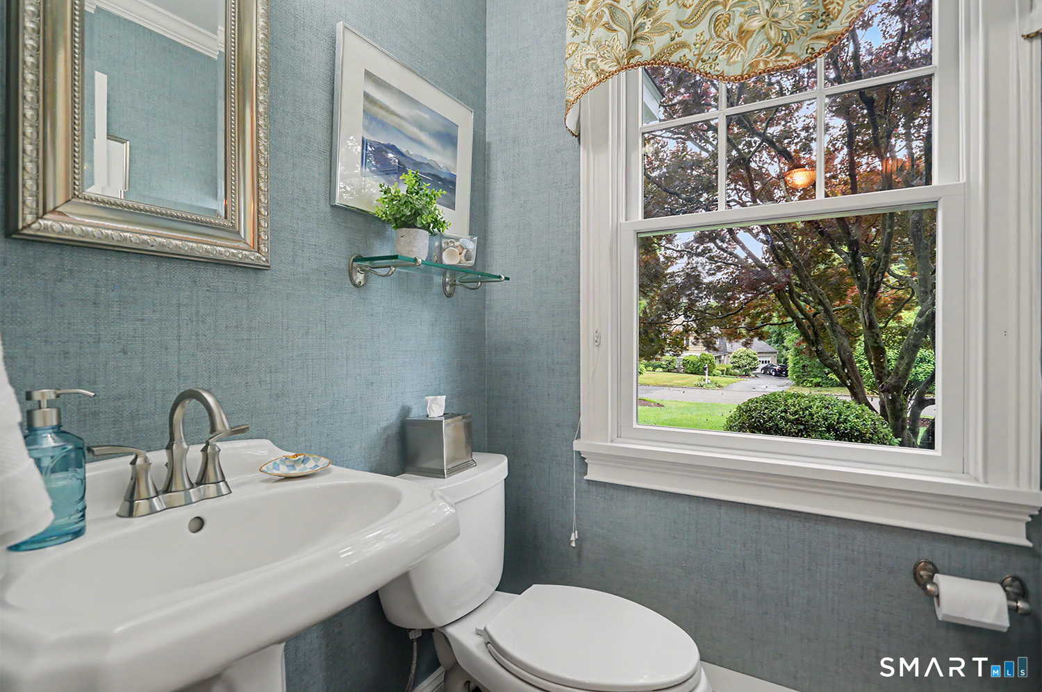 83 Lamplighter Lane Fairfield CT 06825