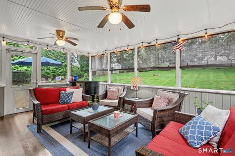 83 Lamplighter Lane Fairfield CT 06825