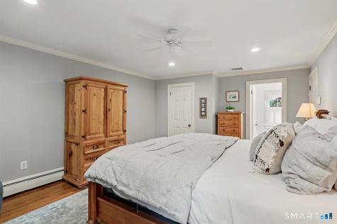 83 Lamplighter Lane Fairfield CT 06825