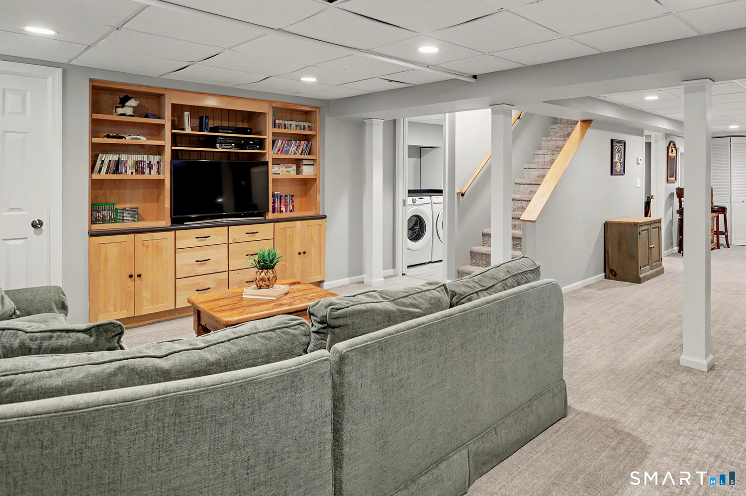 83 Lamplighter Lane Fairfield CT 06825