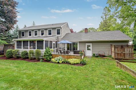 83 Lamplighter Lane Fairfield CT 06825