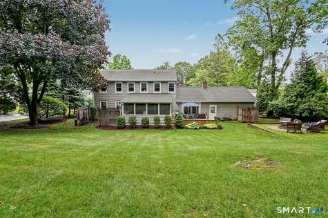 83 Lamplighter Lane Fairfield CT 06825