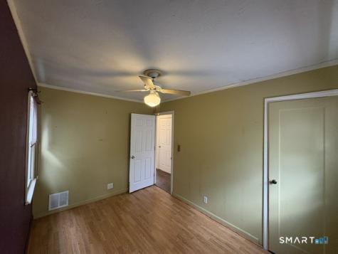 8 Edgemont Road Milford CT 06460