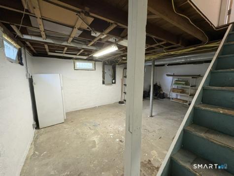 8 Edgemont Road Milford CT 06460