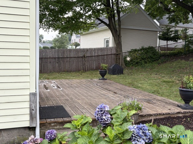 8 Edgemont Road Milford CT 06460