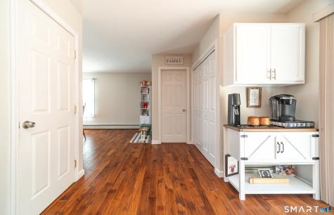 9 Ridge View Terrace New Hartford CT 06057