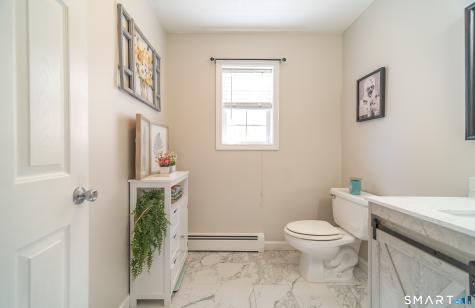 9 Ridge View Terrace New Hartford CT 06057
