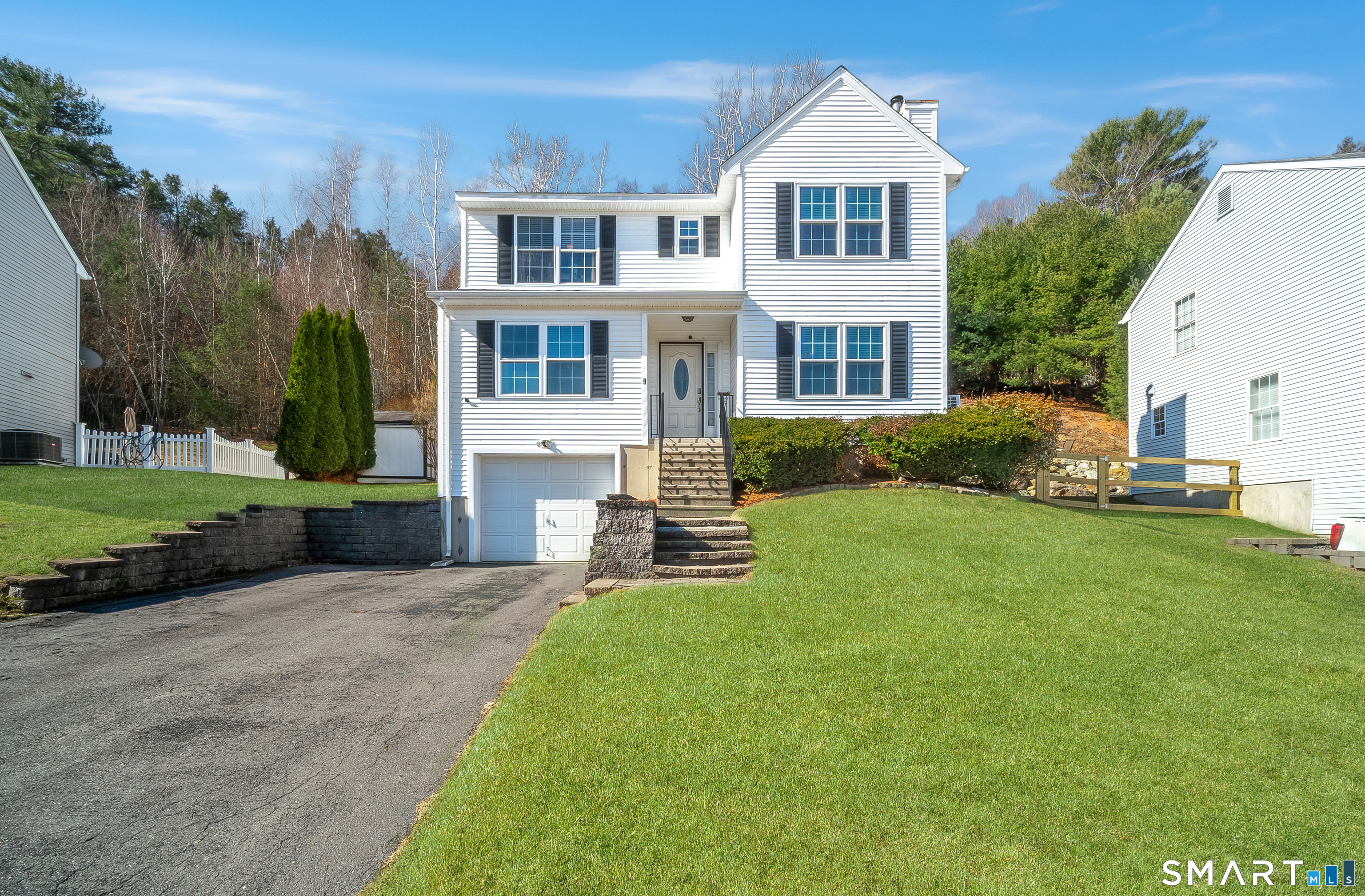 9 Ridge View Terrace New Hartford CT 06057