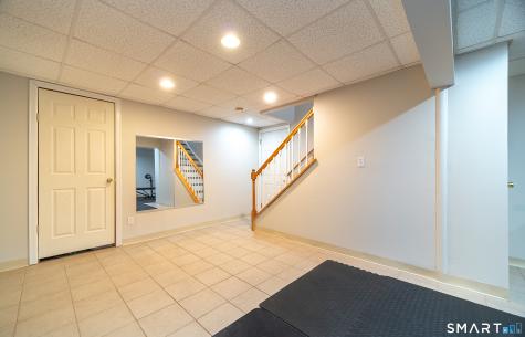 9 Ridge View Terrace New Hartford CT 06057