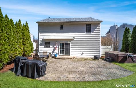 9 Ridge View Terrace New Hartford CT 06057