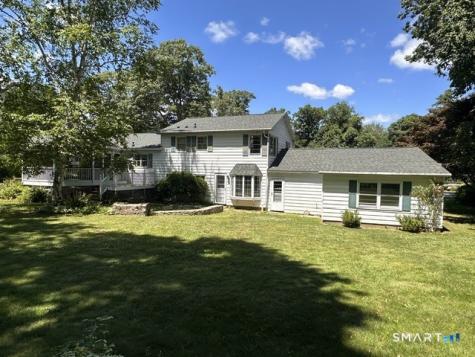 18 Oakridge Drive Ledyard CT 06335