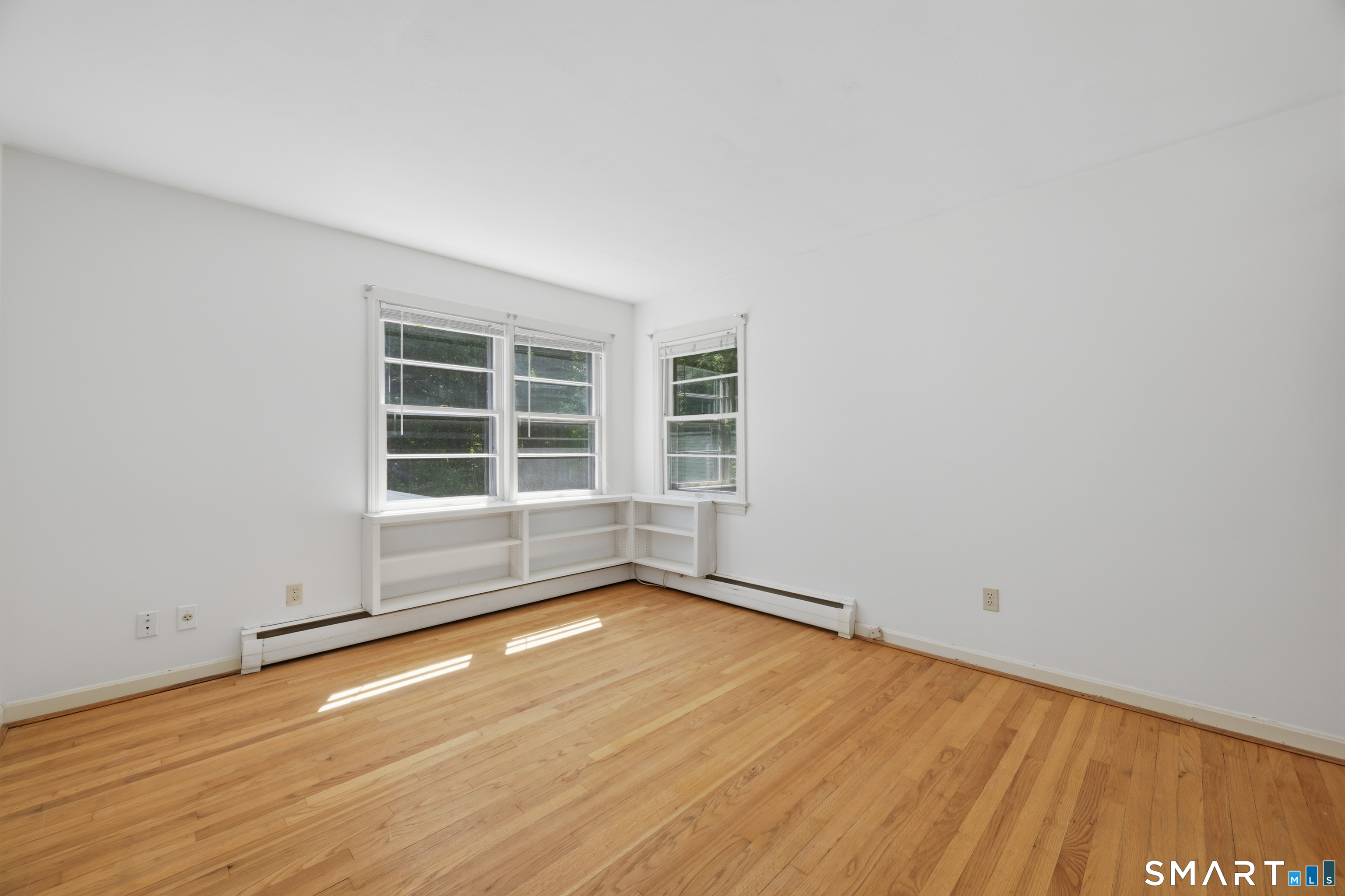 18 Oakridge Drive Ledyard CT 06335