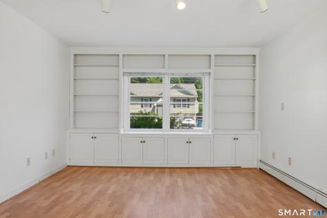 18 Oakridge Drive Ledyard CT 06335