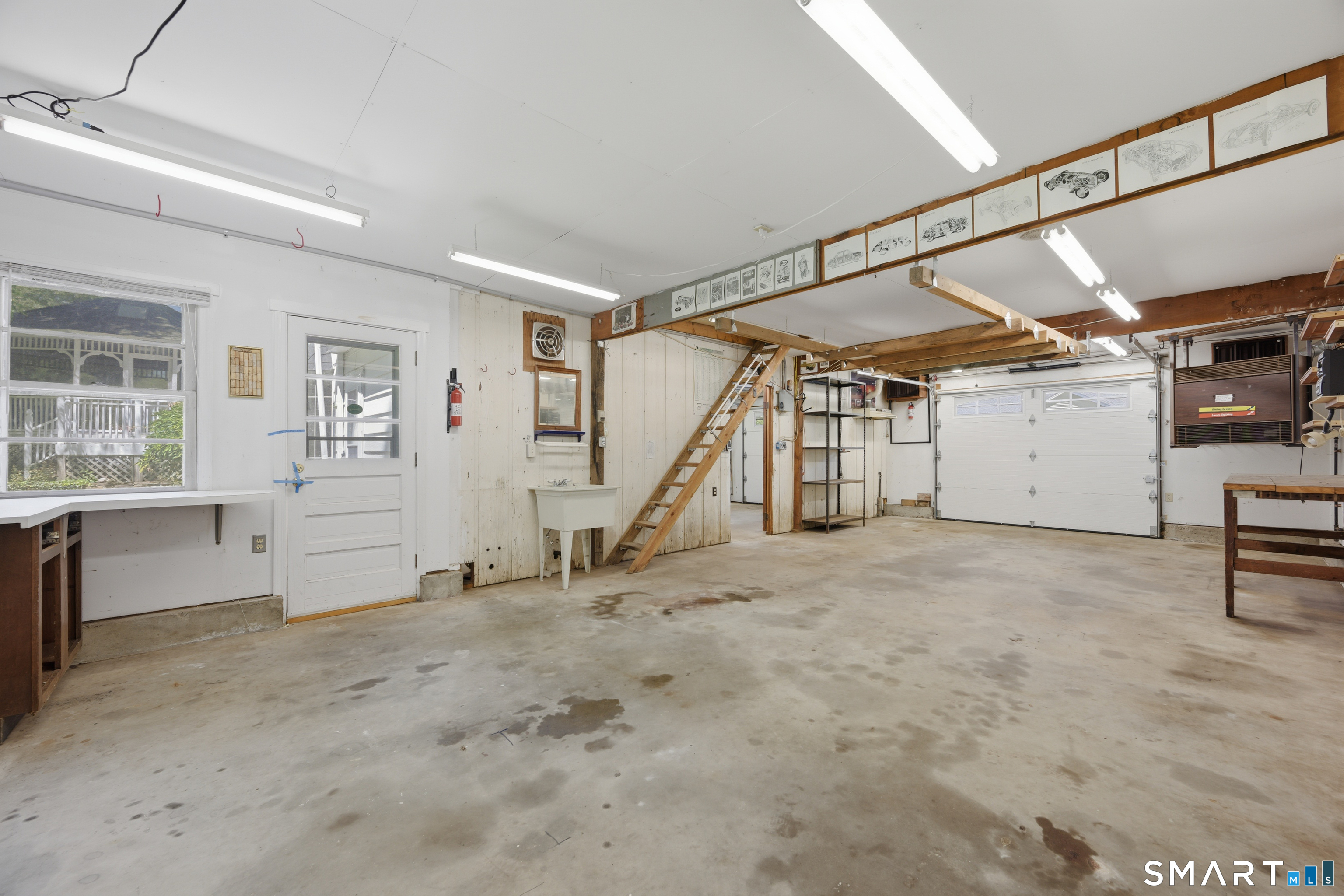 18 Oakridge Drive Ledyard CT 06335