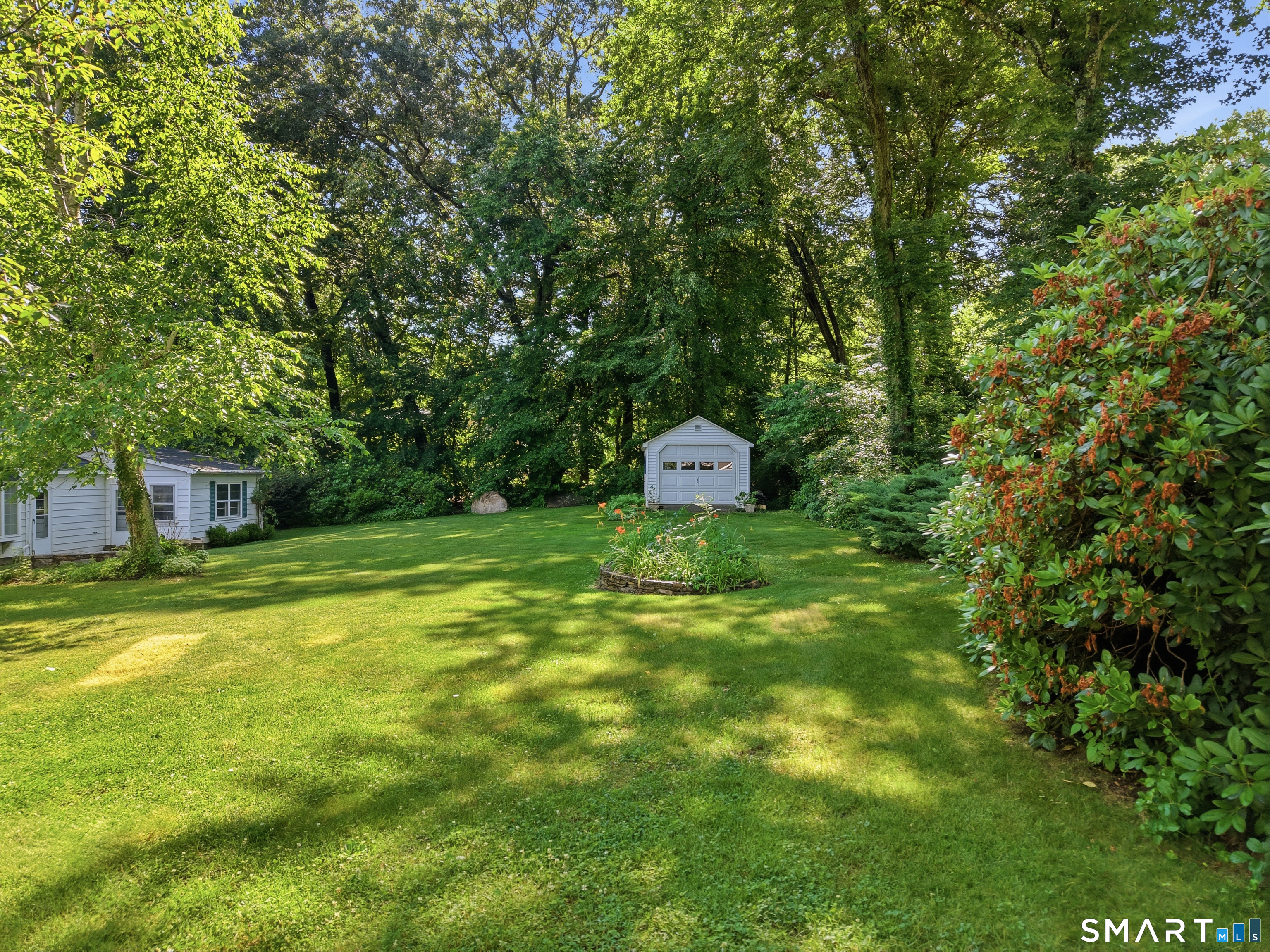 18 Oakridge Drive Ledyard CT 06335
