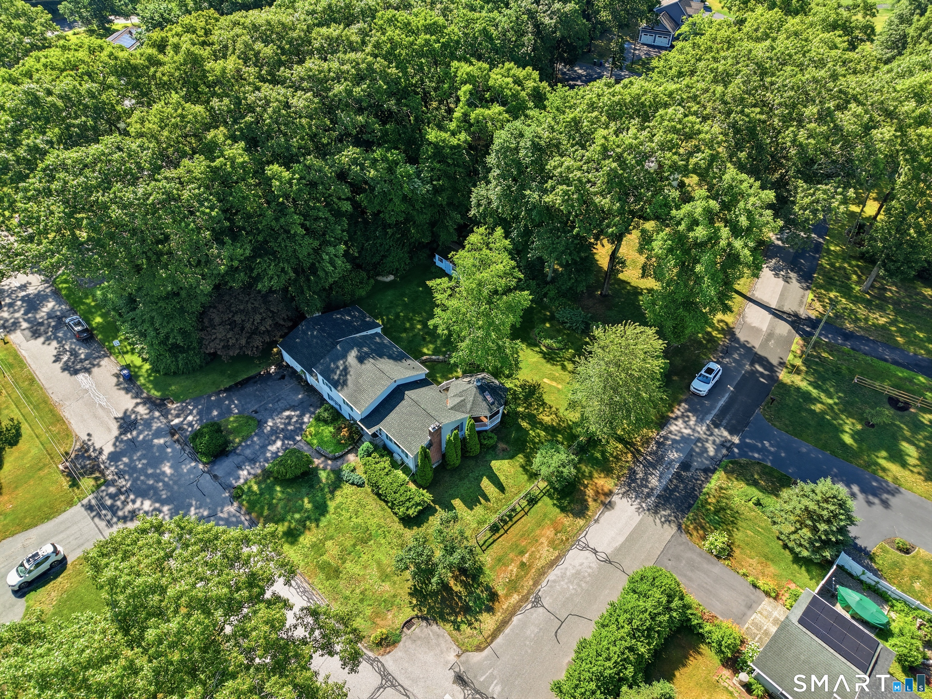 18 Oakridge Drive Ledyard CT 06335