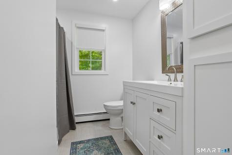 29 Ravenwood Road North Stonington CT 06359