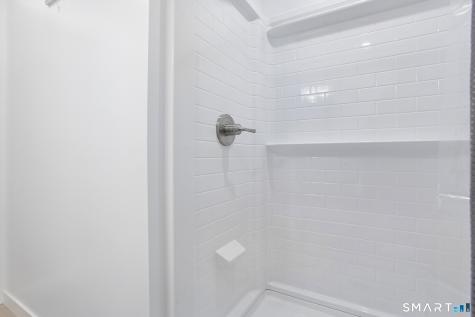 29 Ravenwood Road North Stonington CT 06359