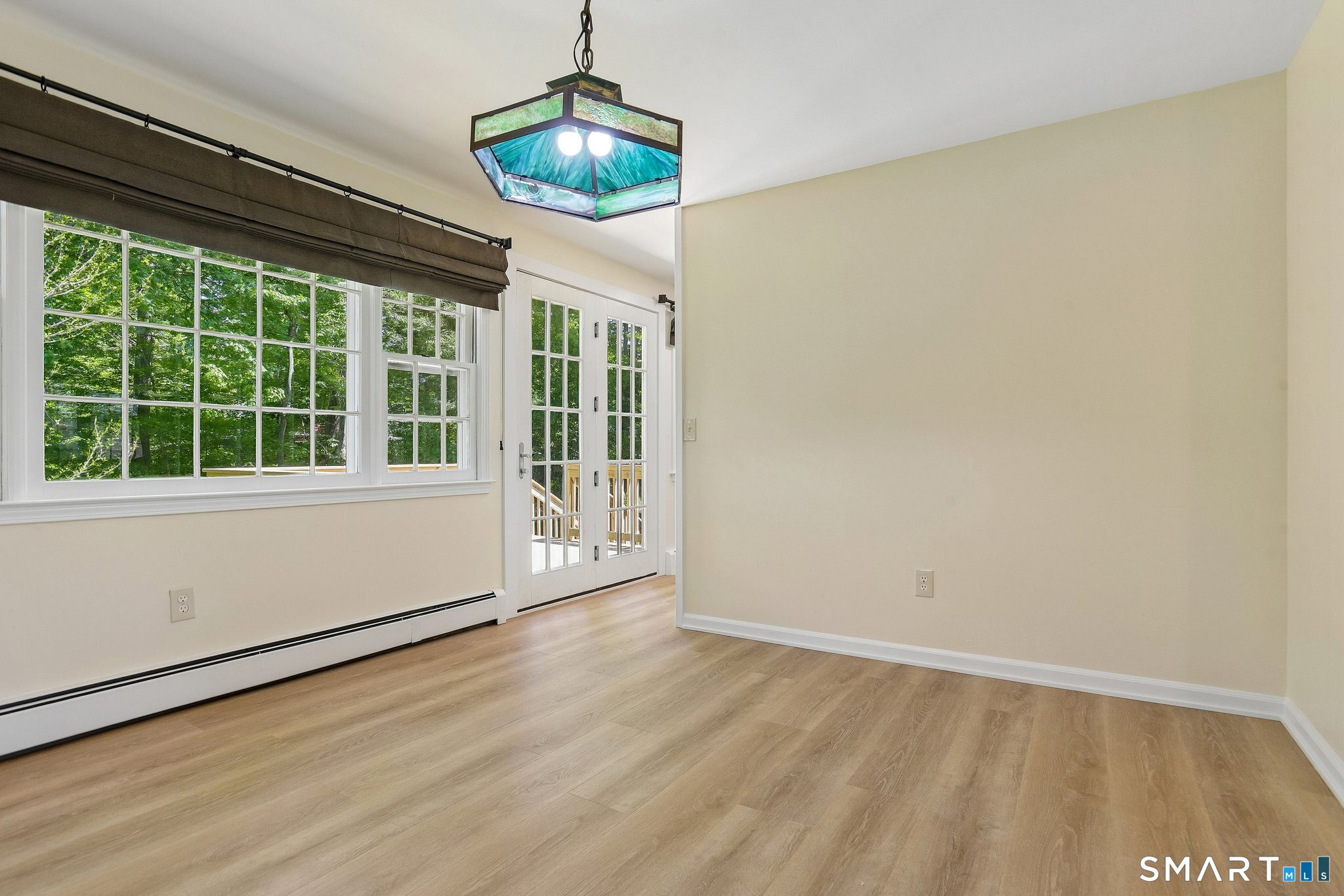 29 Ravenwood Road North Stonington CT 06359