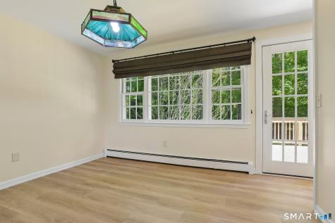 29 Ravenwood Road North Stonington CT 06359