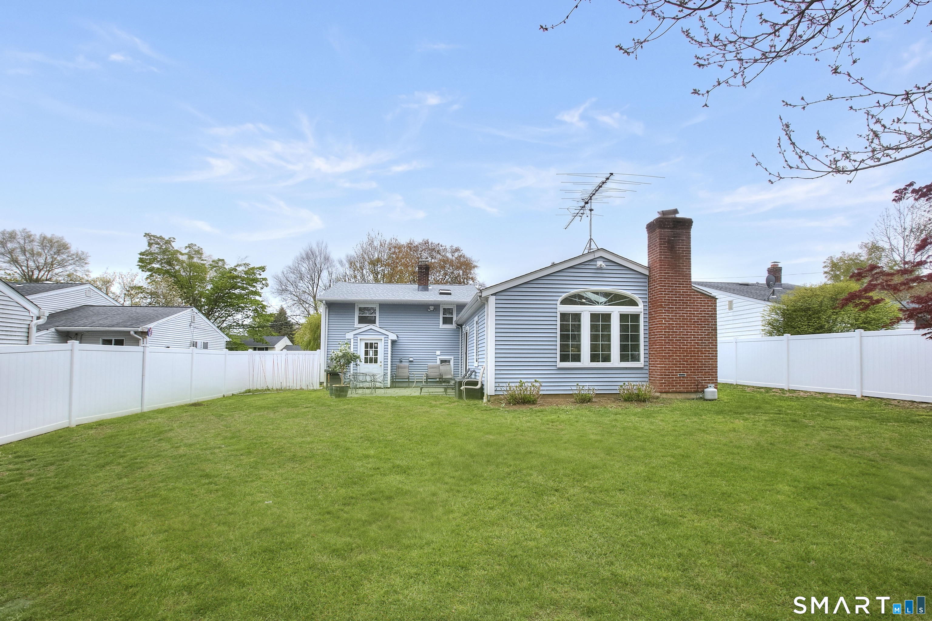 84 Youngstown Road Fairfield CT 06824