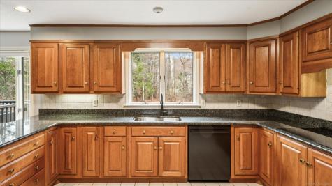 63 Duncaster Road Bloomfield CT 06002