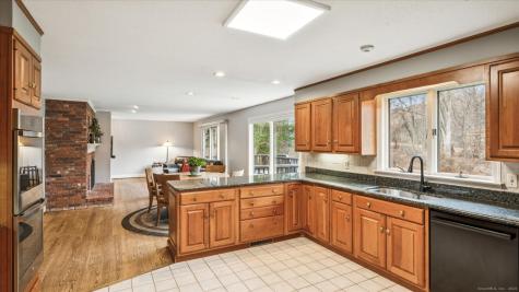 63 Duncaster Road Bloomfield CT 06002