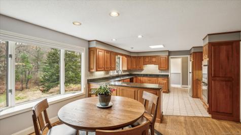 63 Duncaster Road Bloomfield CT 06002