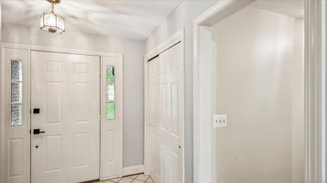 63 Duncaster Road Bloomfield CT 06002