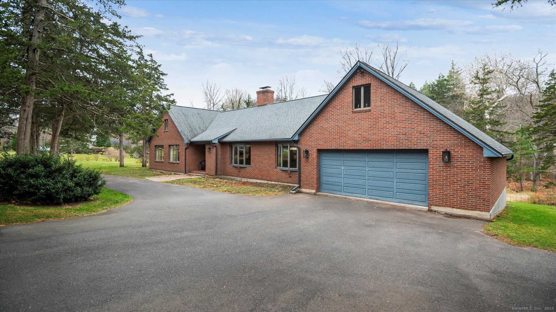 63 Duncaster Road Bloomfield CT 06002