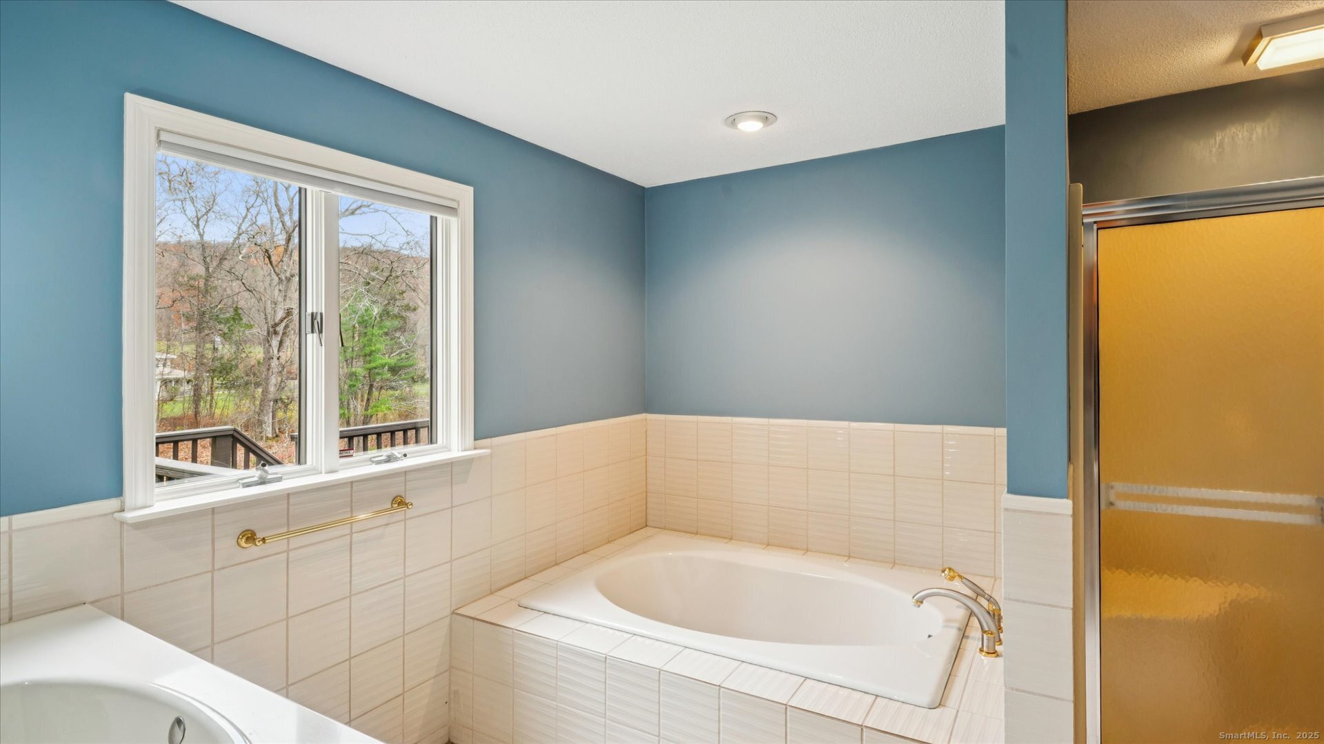 63 Duncaster Road Bloomfield CT 06002