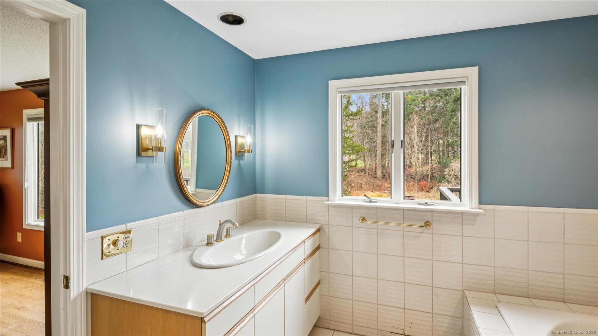 63 Duncaster Road Bloomfield CT 06002