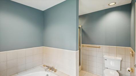 63 Duncaster Road Bloomfield CT 06002