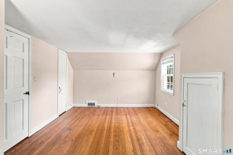 866 Ridge Road Wethersfield CT 06109