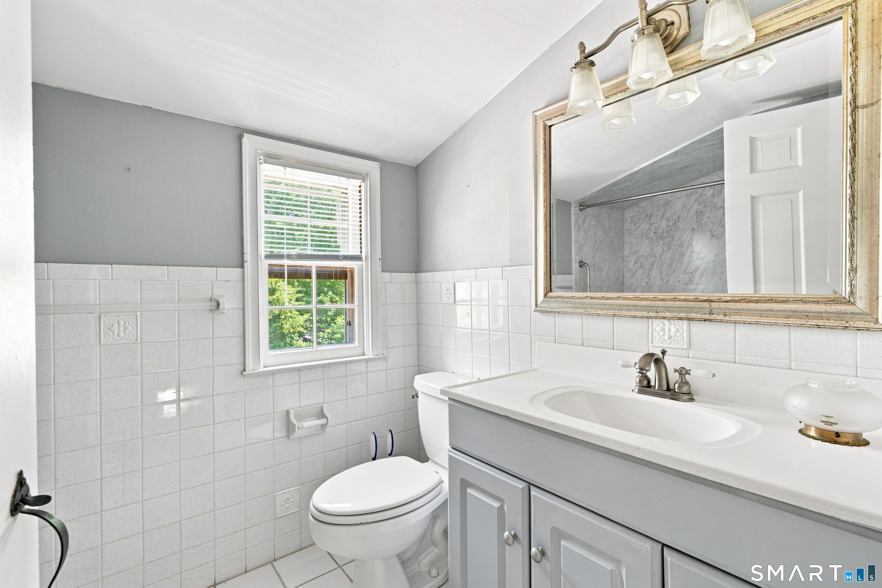 866 Ridge Road Wethersfield CT 06109
