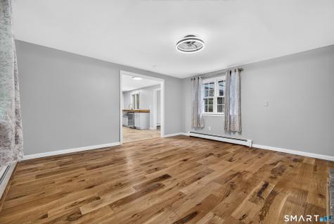 13 Greentree Drive East Lyme CT 06333