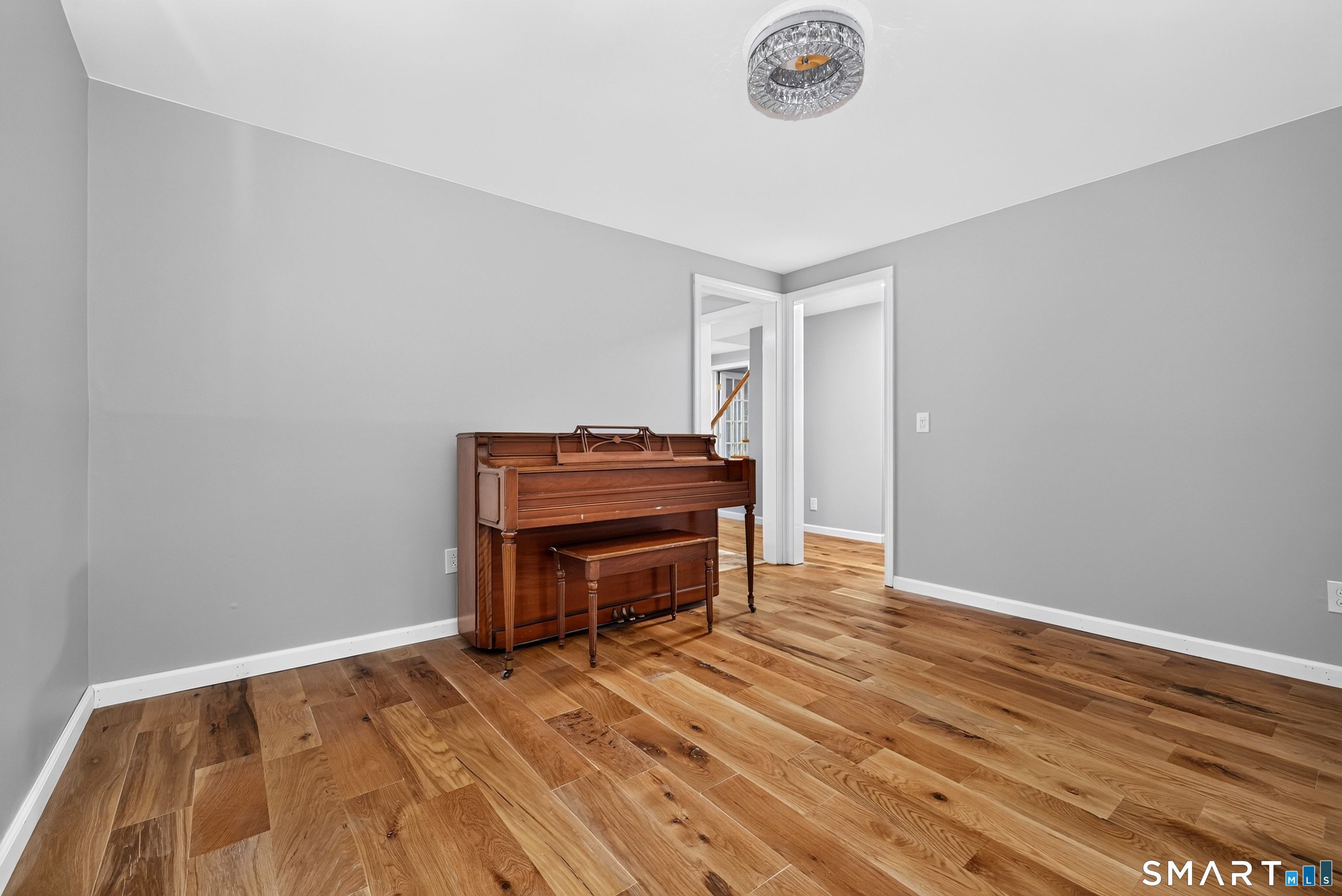 13 Greentree Drive East Lyme CT 06333