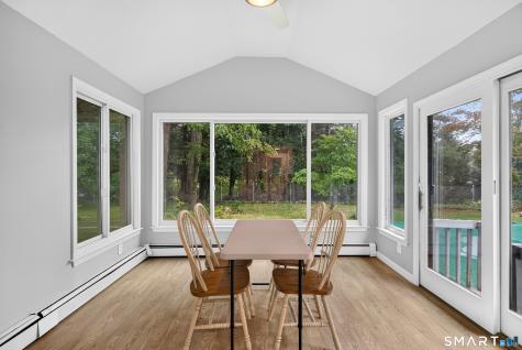 13 Greentree Drive East Lyme CT 06333