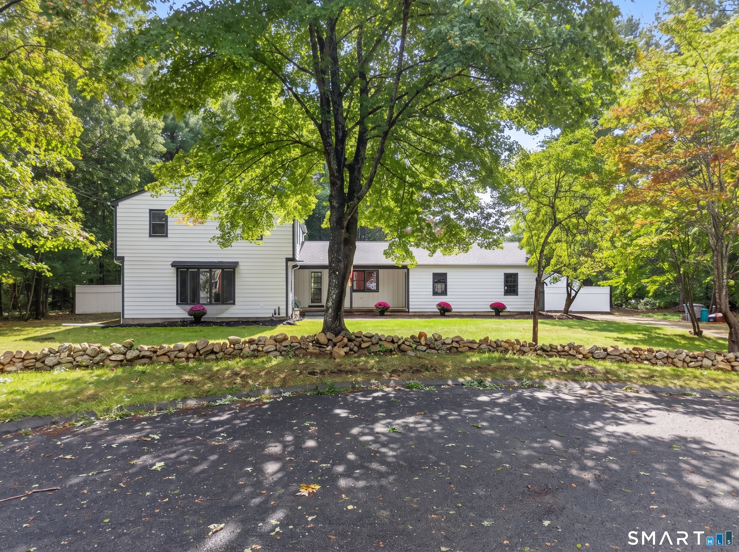 13 Greentree Drive East Lyme CT 06333