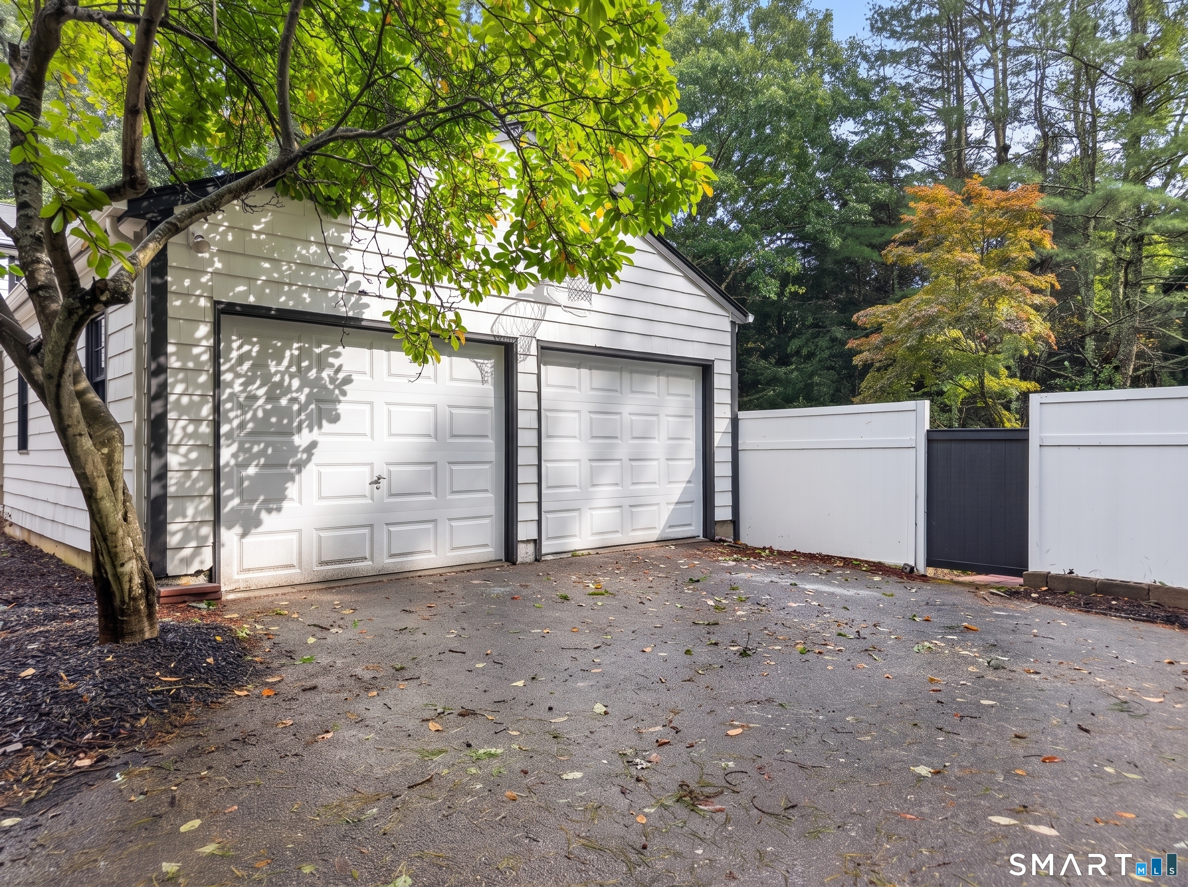 13 Greentree Drive East Lyme CT 06333