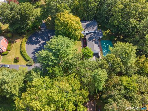 13 Greentree Drive East Lyme CT 06333