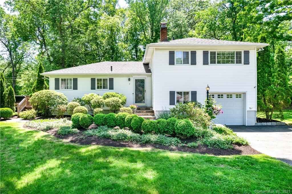 2 Pocono Road Norwalk CT 06851