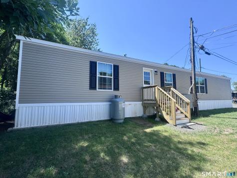 11 School Ground Road Branford CT 06405