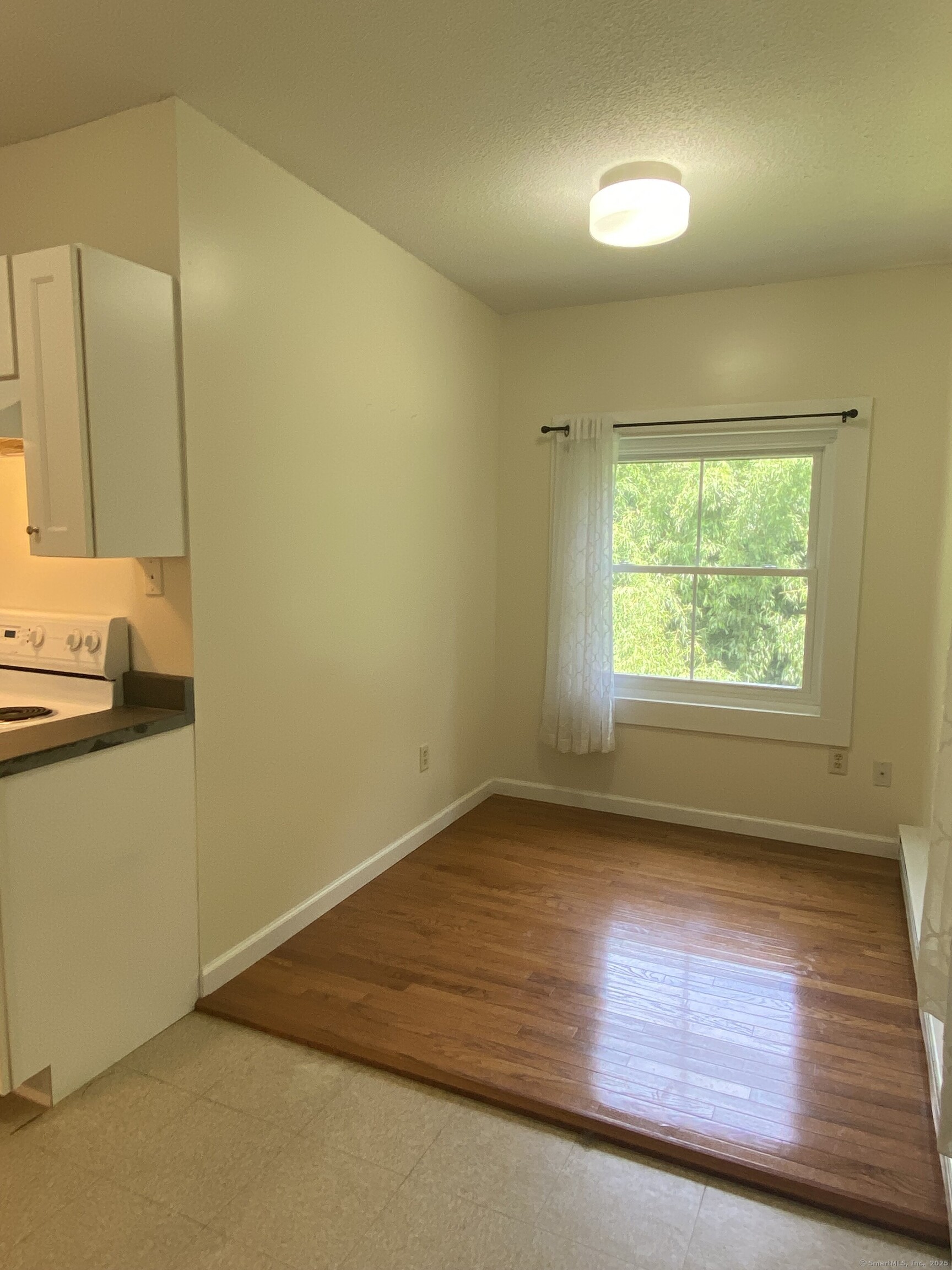 51 Pearl Street Guilford CT 06437
