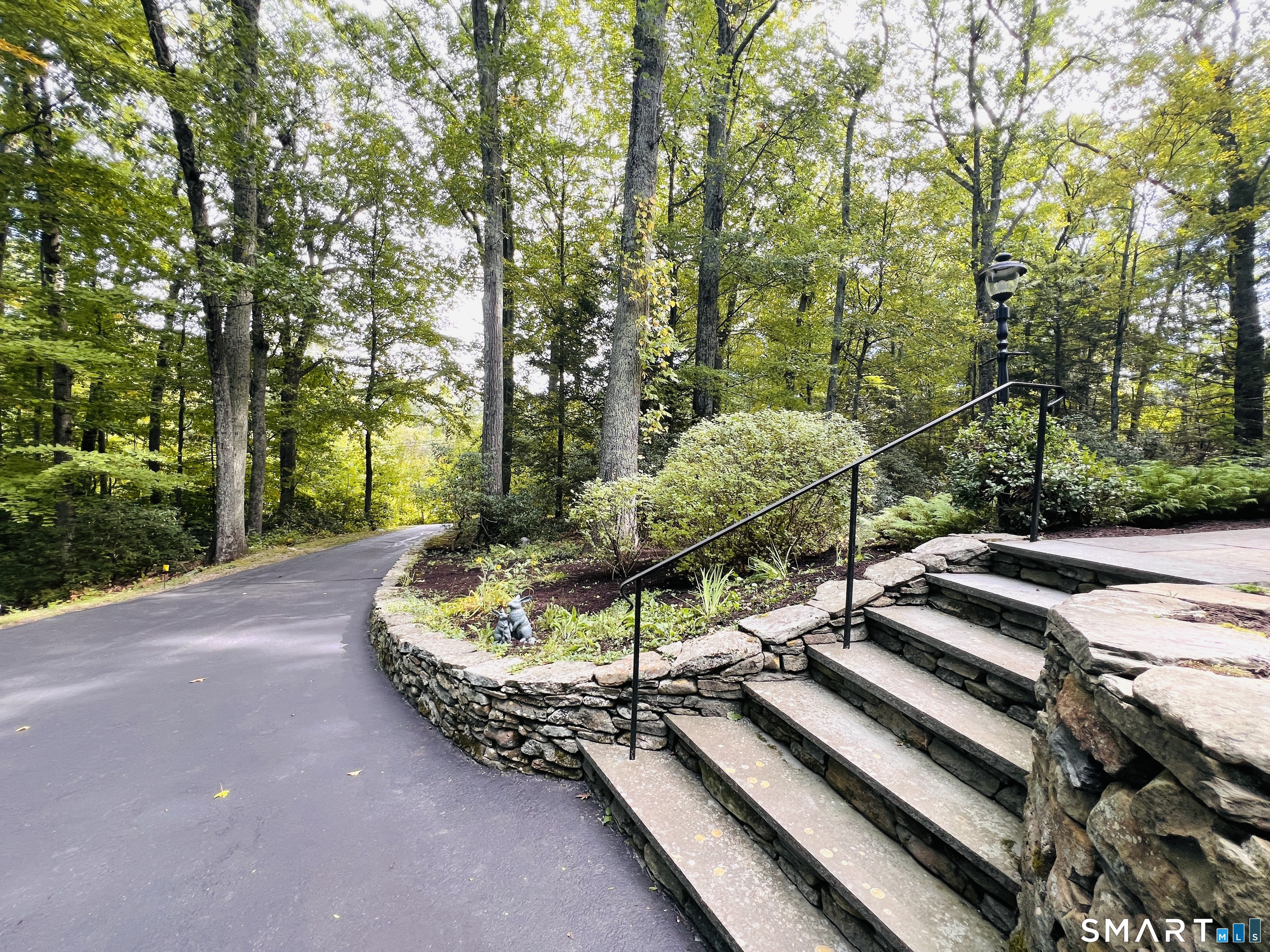 15 Birch Knoll Road Canton CT 06019